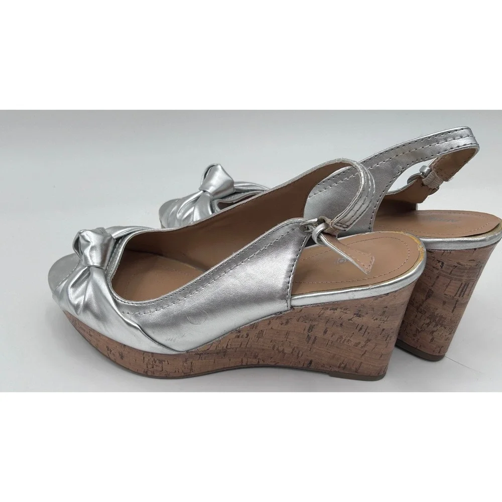Apt. 9 Womens Silver Metallic Peep Toe Cork Wedge Slingback Sandals Size 9